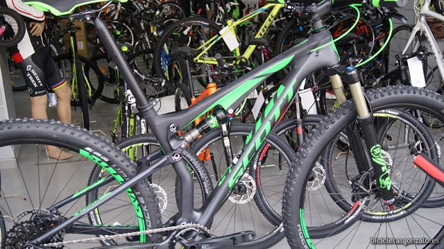 spark 920 scott 2016